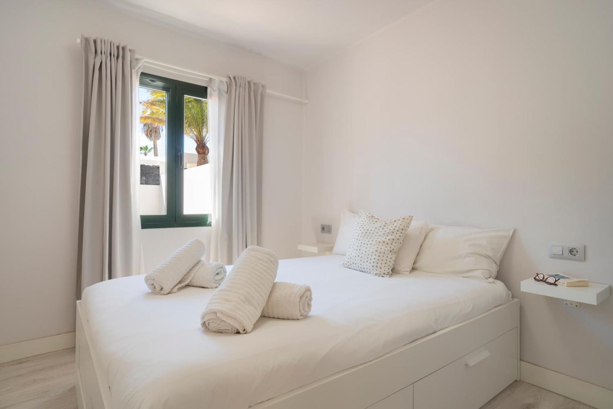 הוילה קוסטה טגוויסה Lanzahost Casa Sunny Seafront מראה חיצוני תמונה