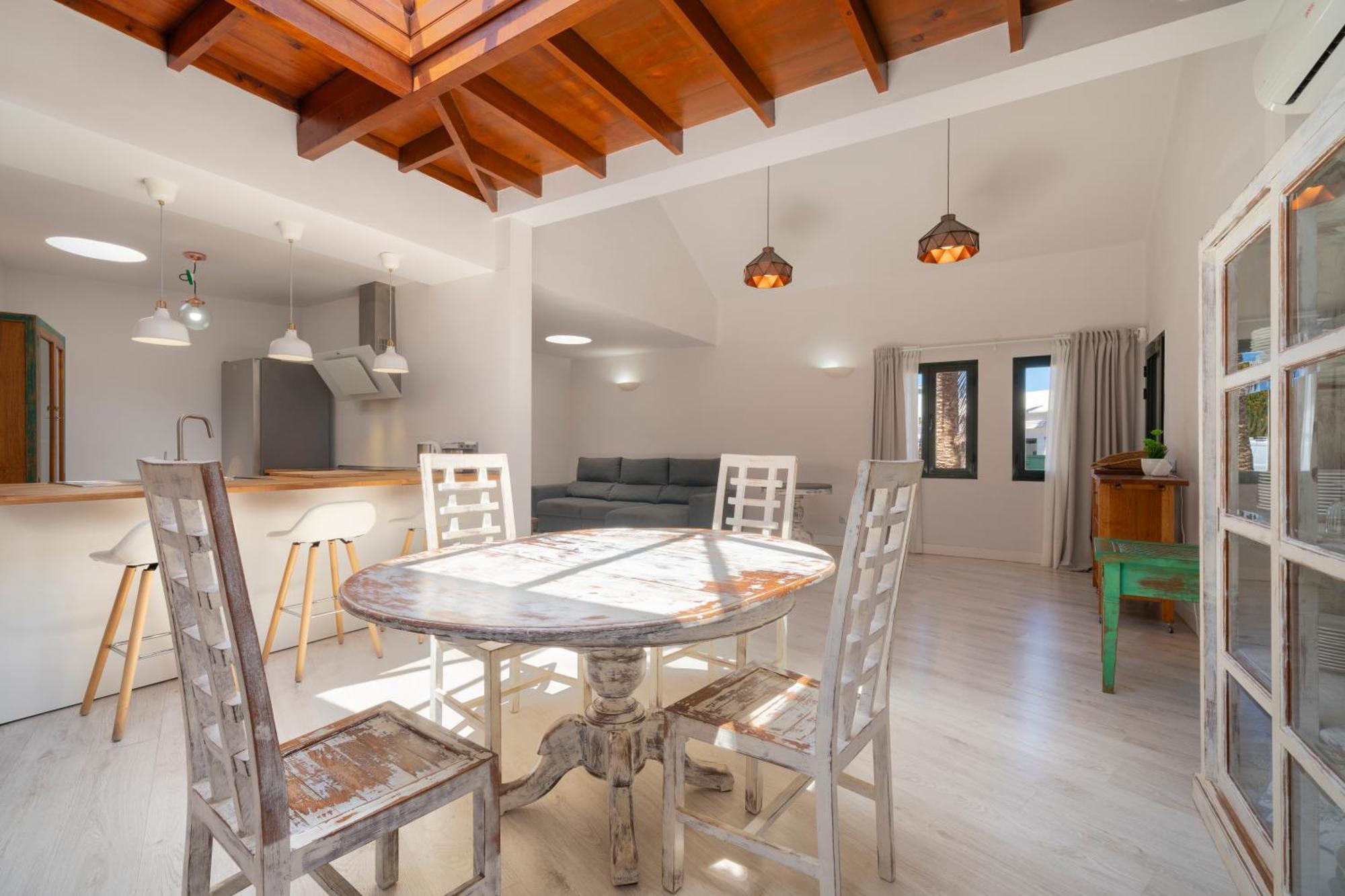הוילה קוסטה טגוויסה Lanzahost Casa Sunny Seafront מראה חיצוני תמונה